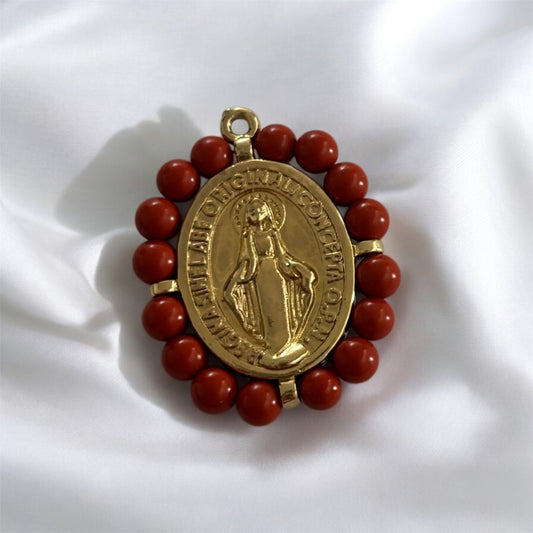 𝐑𝐞𝐝 𝐬𝐚𝐜𝐫𝐞𝐝 𝐩𝐞𝐚𝐫𝐥