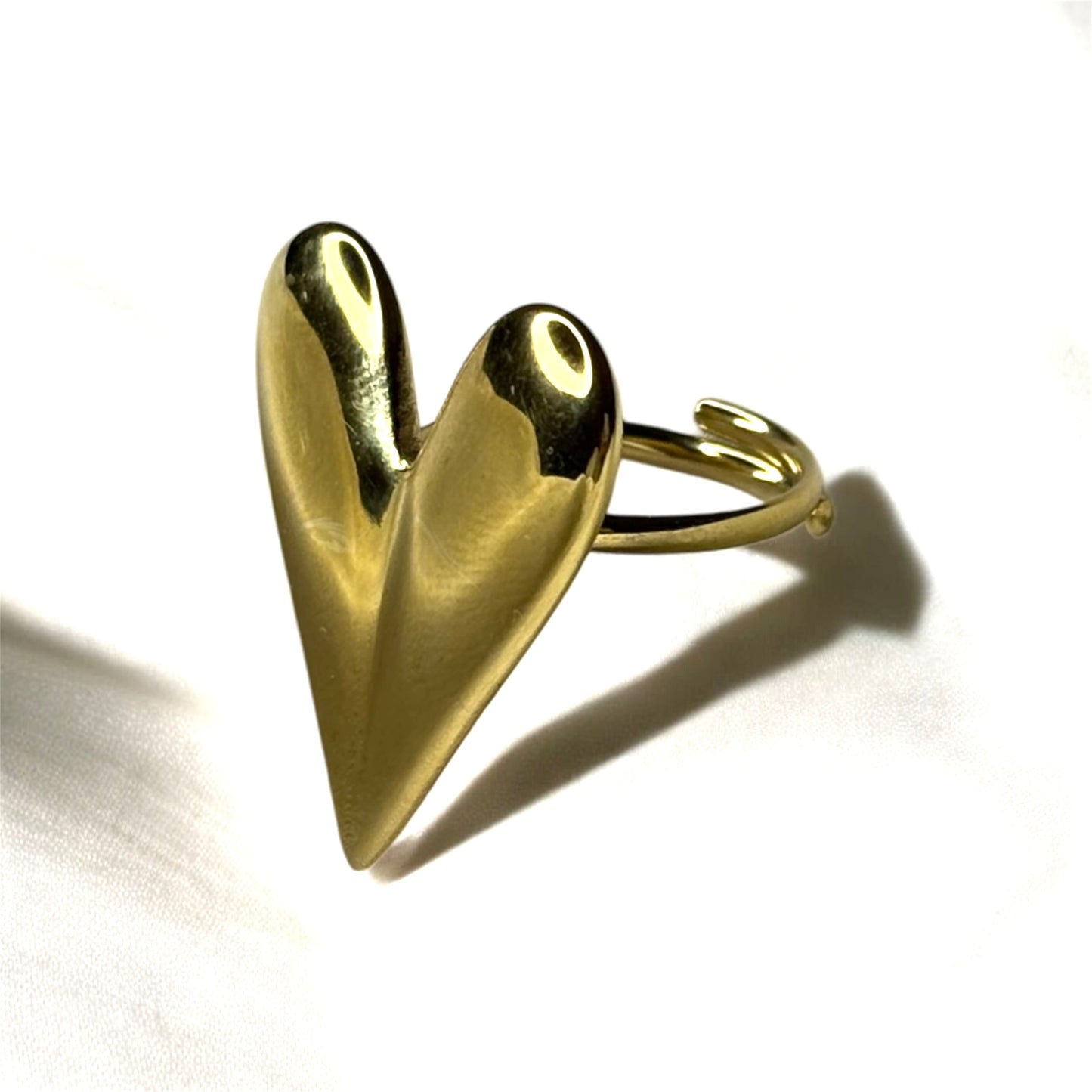 𝐴𝑛𝑒𝑙𝑙𝑜 𝐶𝑢𝑜𝑟𝑒 𝐺𝑜𝑙𝑑